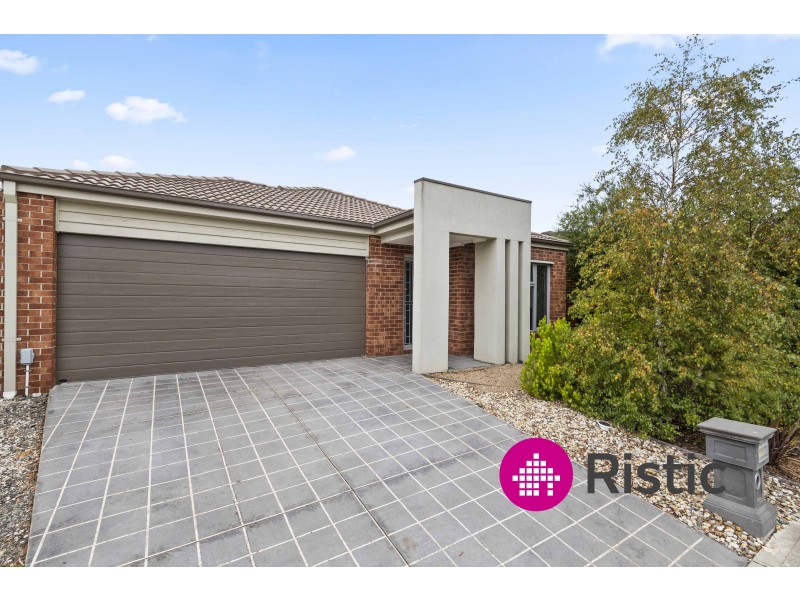 38 Barmah Drive, South Morang VIC 3752