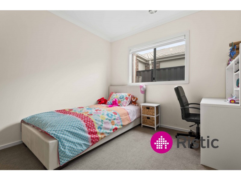 38 Barmah Drive, South Morang VIC 3752