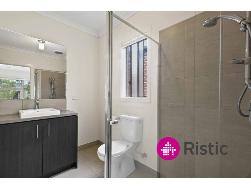 38 Barmah Drive, South Morang VIC 3752