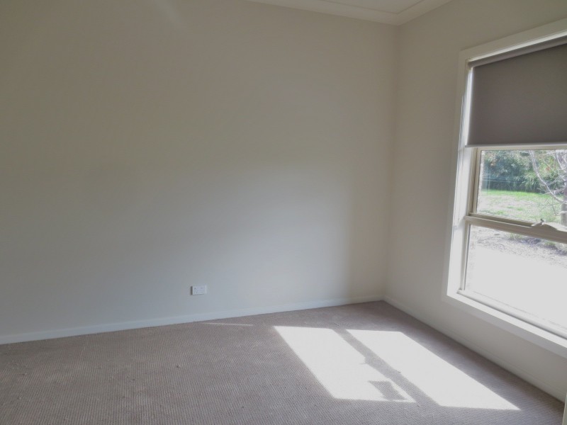 16 Wilhelmina Walk, Epping VIC 3076