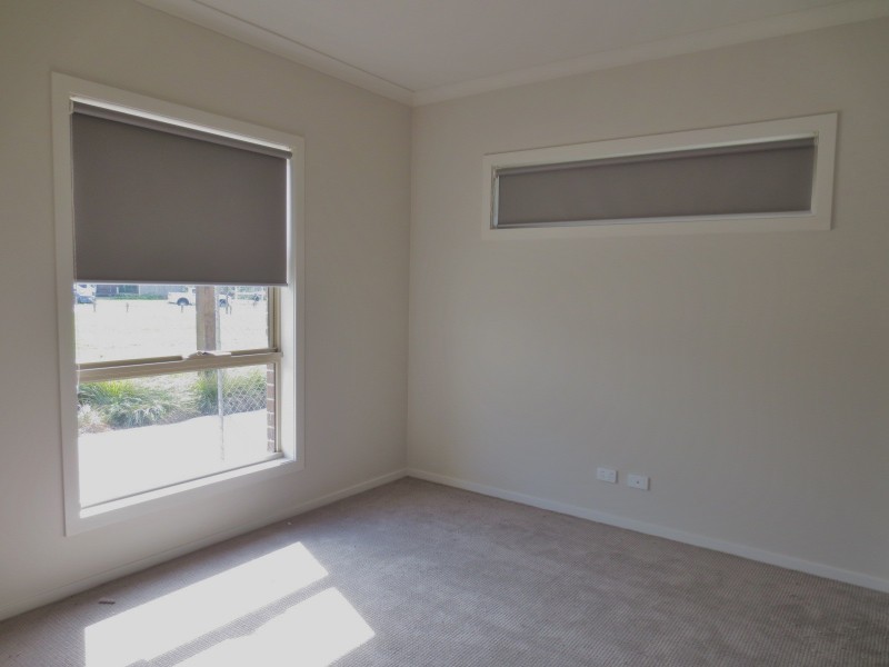 16 Wilhelmina Walk, Epping VIC 3076