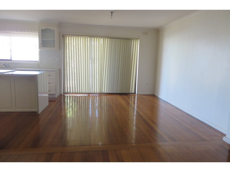 18 Darebin Drive, Thomastown VIC 3074