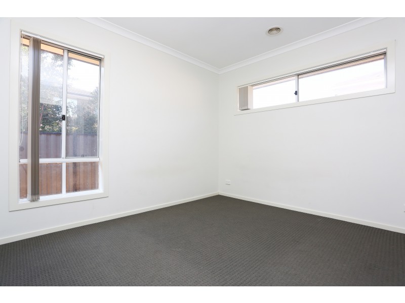 12 McCulloch Street, Mernda VIC 3754