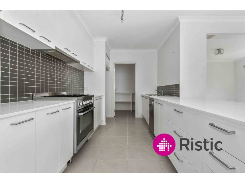 11 Elloura Avenue, Wollert VIC 3750