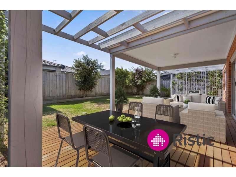 11 Elloura Avenue, Wollert VIC 3750