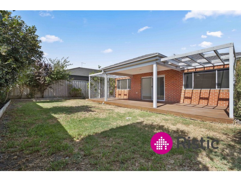 11 Elloura Avenue, Wollert VIC 3750