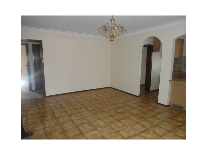 8 Fernshaw Street, Thomastown VIC 3074