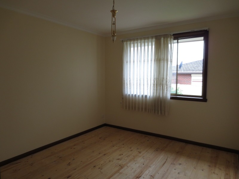 8 Fernshaw Street, Thomastown VIC 3074