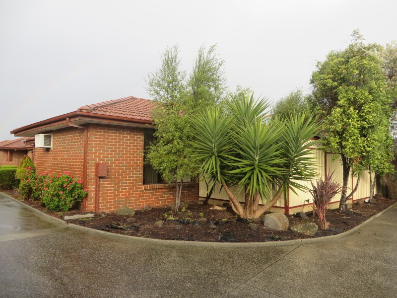 8/14 Kinlora Avenue, Epping VIC 3076