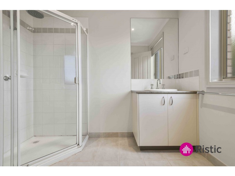 3 Sanderling Avenue, South Morang VIC 3752