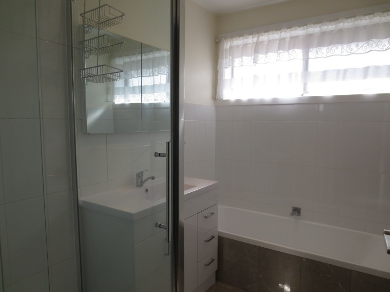 6 Brigette Court, Lalor VIC 3075