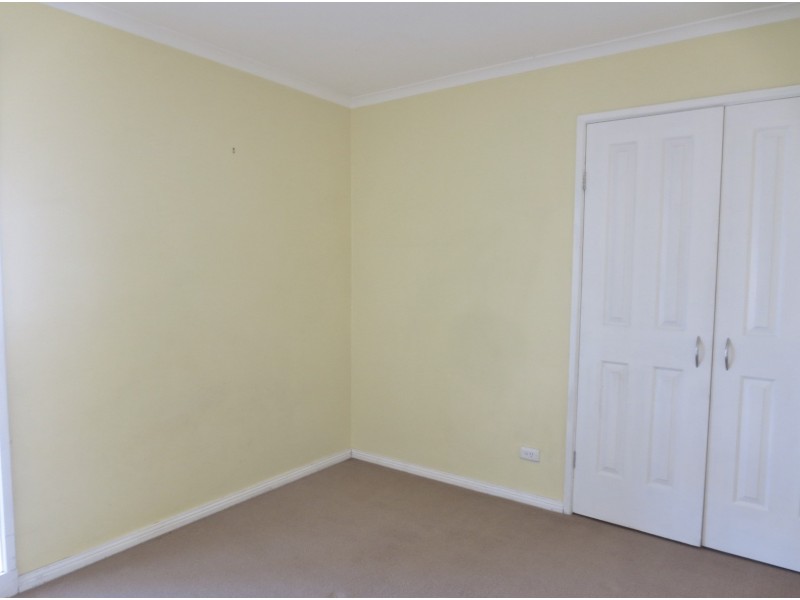 3 Senior Close, Mill Park VIC 3082