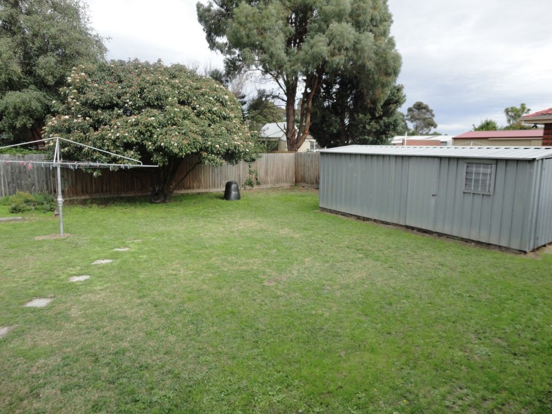 20 Manikato Court, Mill Park VIC 3082