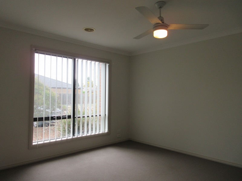 10 Habitat Court, Tarneit VIC 3029