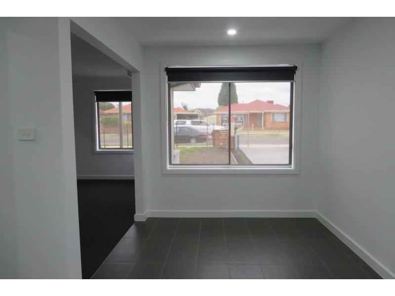 1/210 Darebin Drive, Lalor VIC 3075