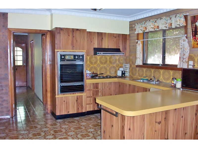 Room 3 / 96 Dunne Street, Kingsbury VIC 3083