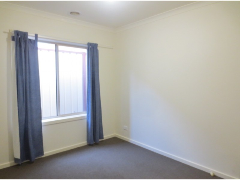 16/5 Eden Place, Wallan VIC 3756