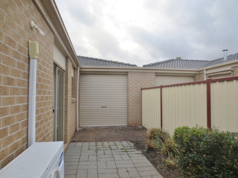 16/5 Eden Place, Wallan VIC 3756