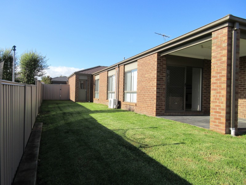 4 Quirk Road, Pakenham VIC 3810