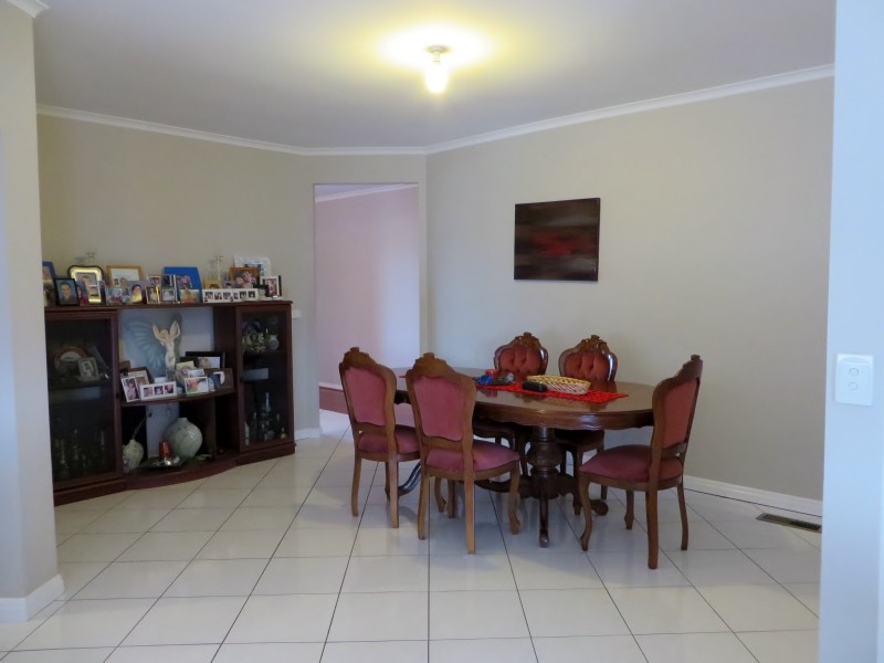 32 Baystone Road, Epping VIC 3076