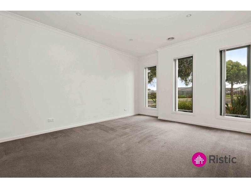 16 Pearson Road, Mernda VIC 3754