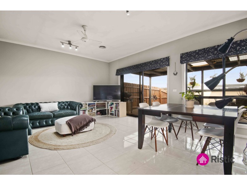 12 Prism Walk, Epping VIC 3076