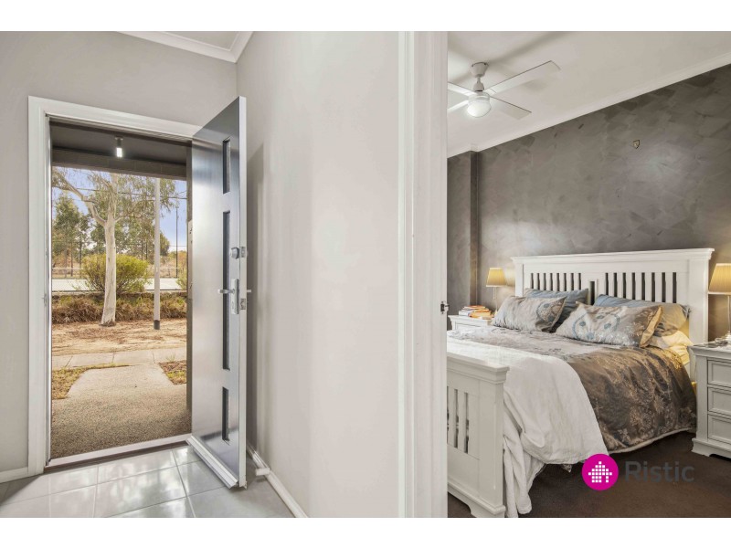 12 Prism Walk, Epping VIC 3076
