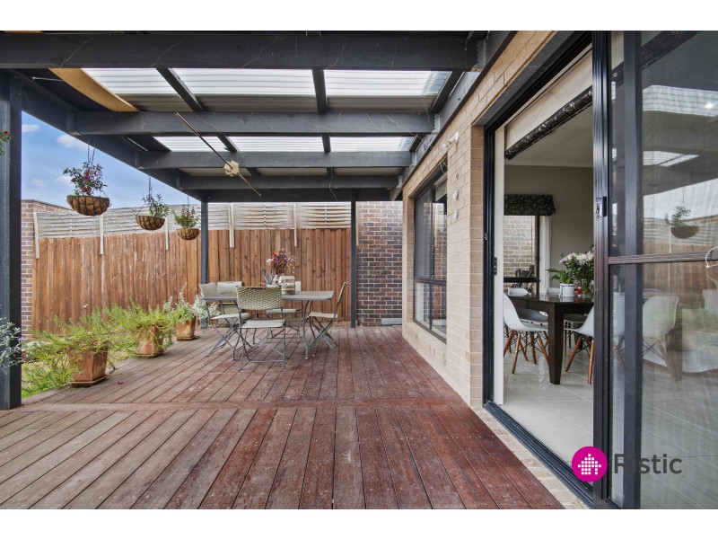 12 Prism Walk, Epping VIC 3076