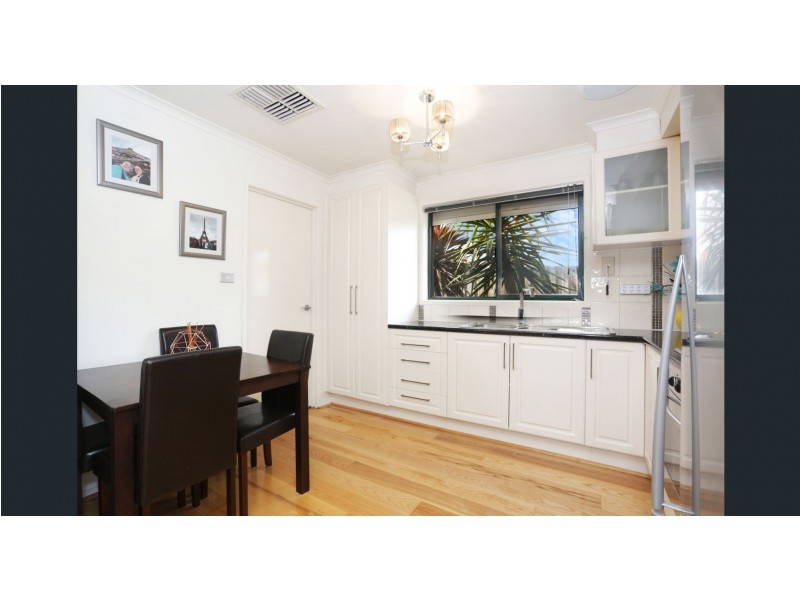 2/68 Northumberland Drive, Epping VIC 3076