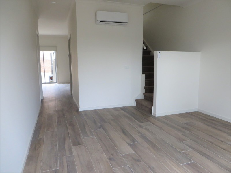 311 The Lakes Boulevard, South Morang VIC 3752