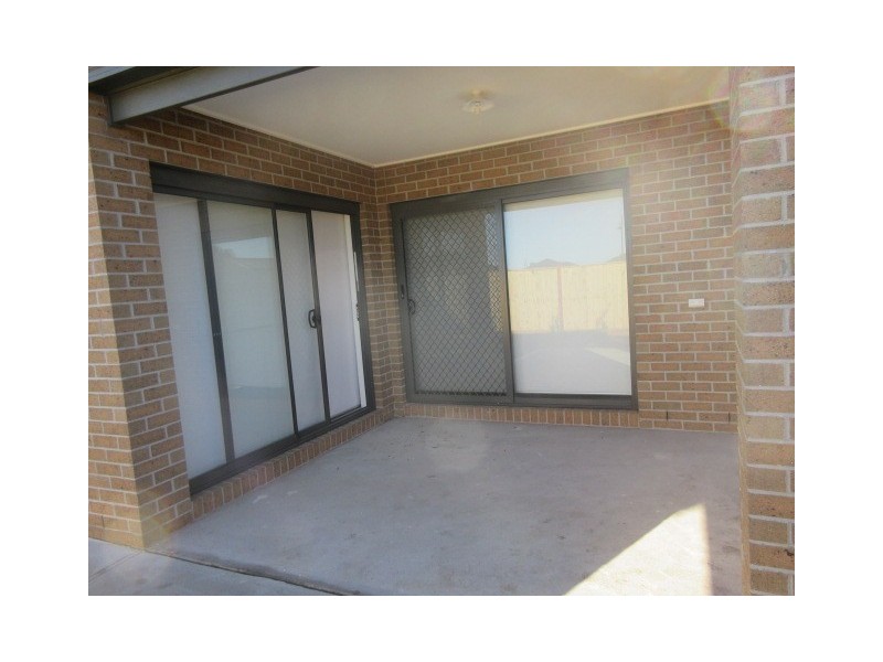 33 Sligo Street, Doreen VIC 3754