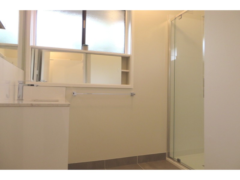 4/35 Allenby Avenue, Reservoir VIC 3073