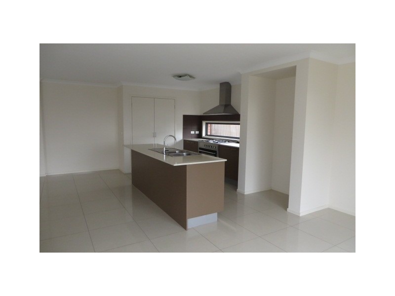 15 Hestia Court, South Morang VIC 3752