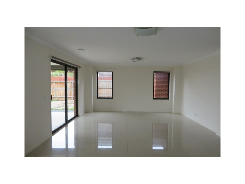 15 Hestia Court, South Morang VIC 3752