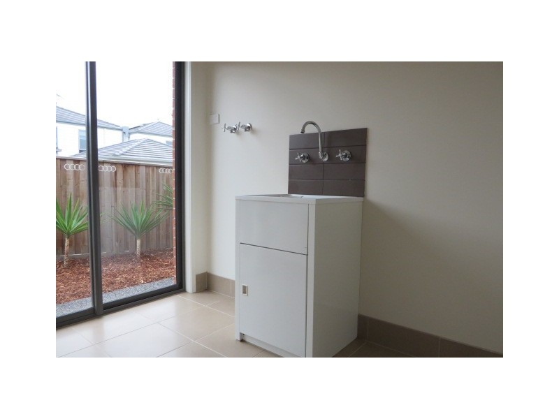 15 Hestia Court, South Morang VIC 3752