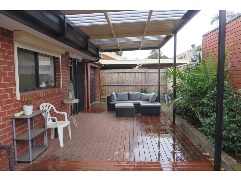 42 Appletree Drive, Mill Park VIC 3082