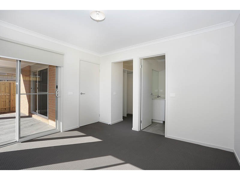 19 Ferlie Place, Doreen VIC 3754