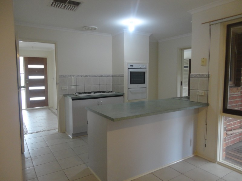 23 Jacaranda Drive, Mill Park VIC 3082
