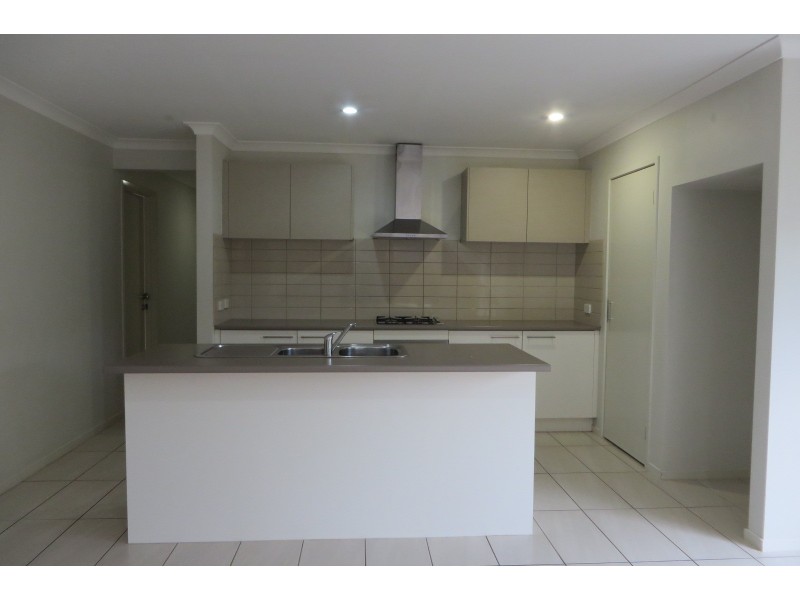 4 Port Road, Doreen VIC 3754