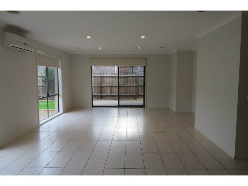 4 Port Road, Doreen VIC 3754