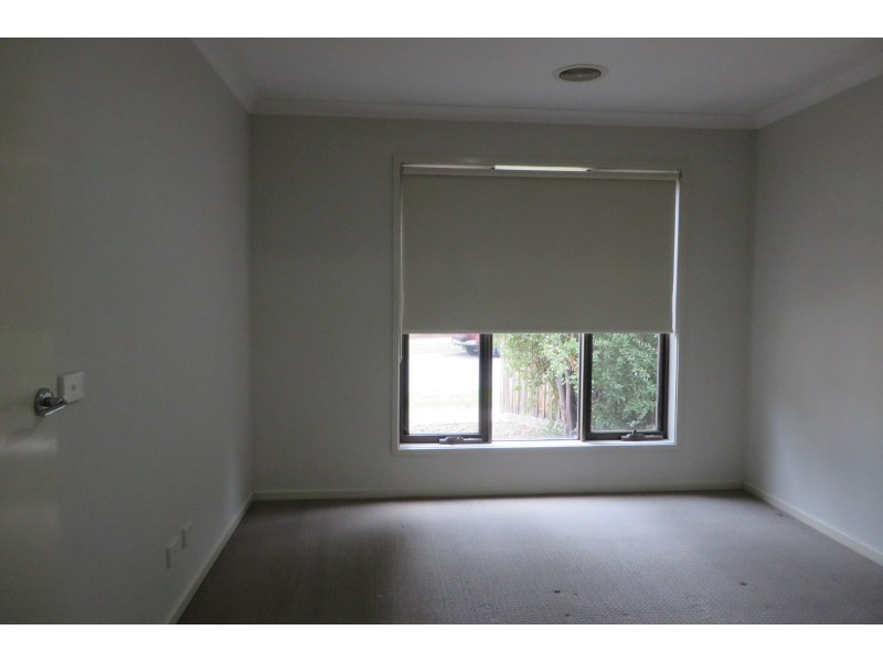 4 Port Road, Doreen VIC 3754