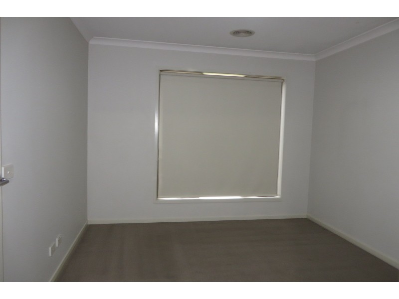 4 Port Road, Doreen VIC 3754