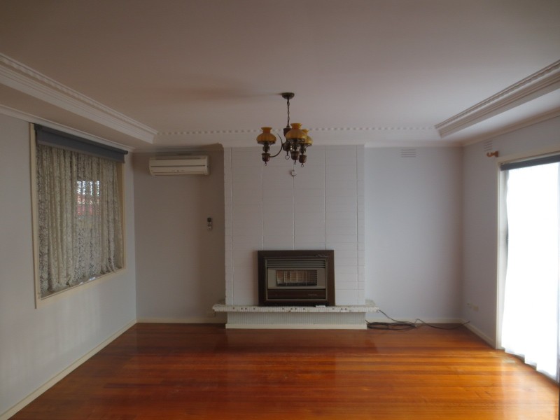 40 Menzies Parade, Lalor VIC 3075