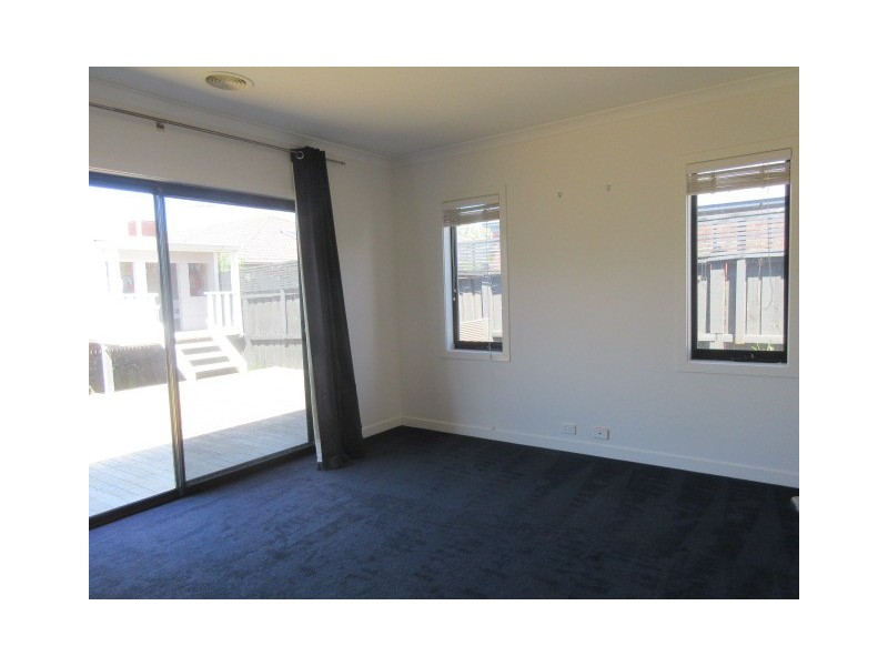 20 Basken Drive, South Morang VIC 3752