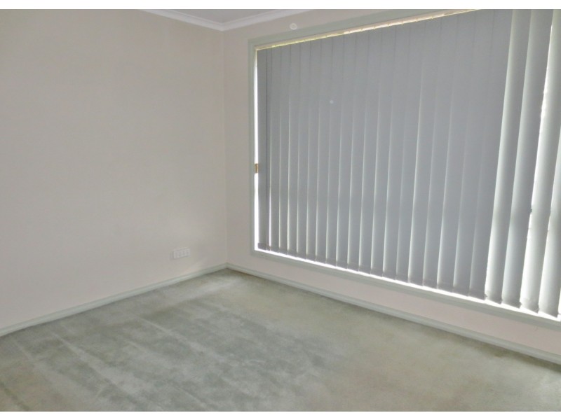 2/68-92 Mckimmies Road, Lalor VIC 3075