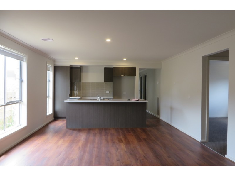 21 Altitude Drive, Doreen VIC 3754