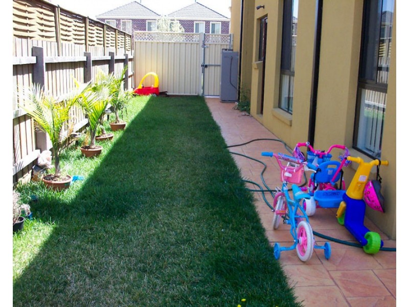 7 Trinity Way, South Morang VIC 3752