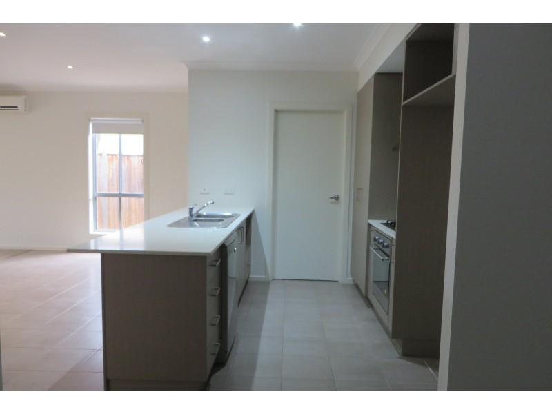 39 Melliodora Drive, Mernda VIC 3754