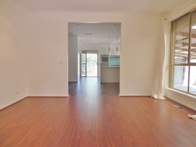 207 Childs Road, Mill Park VIC 3082