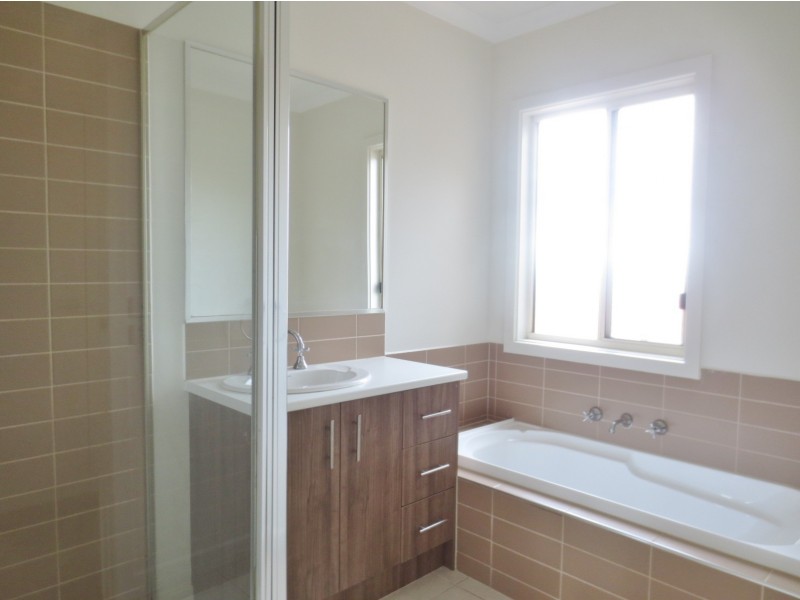 4/309 McDonalds Road, Epping VIC 3076